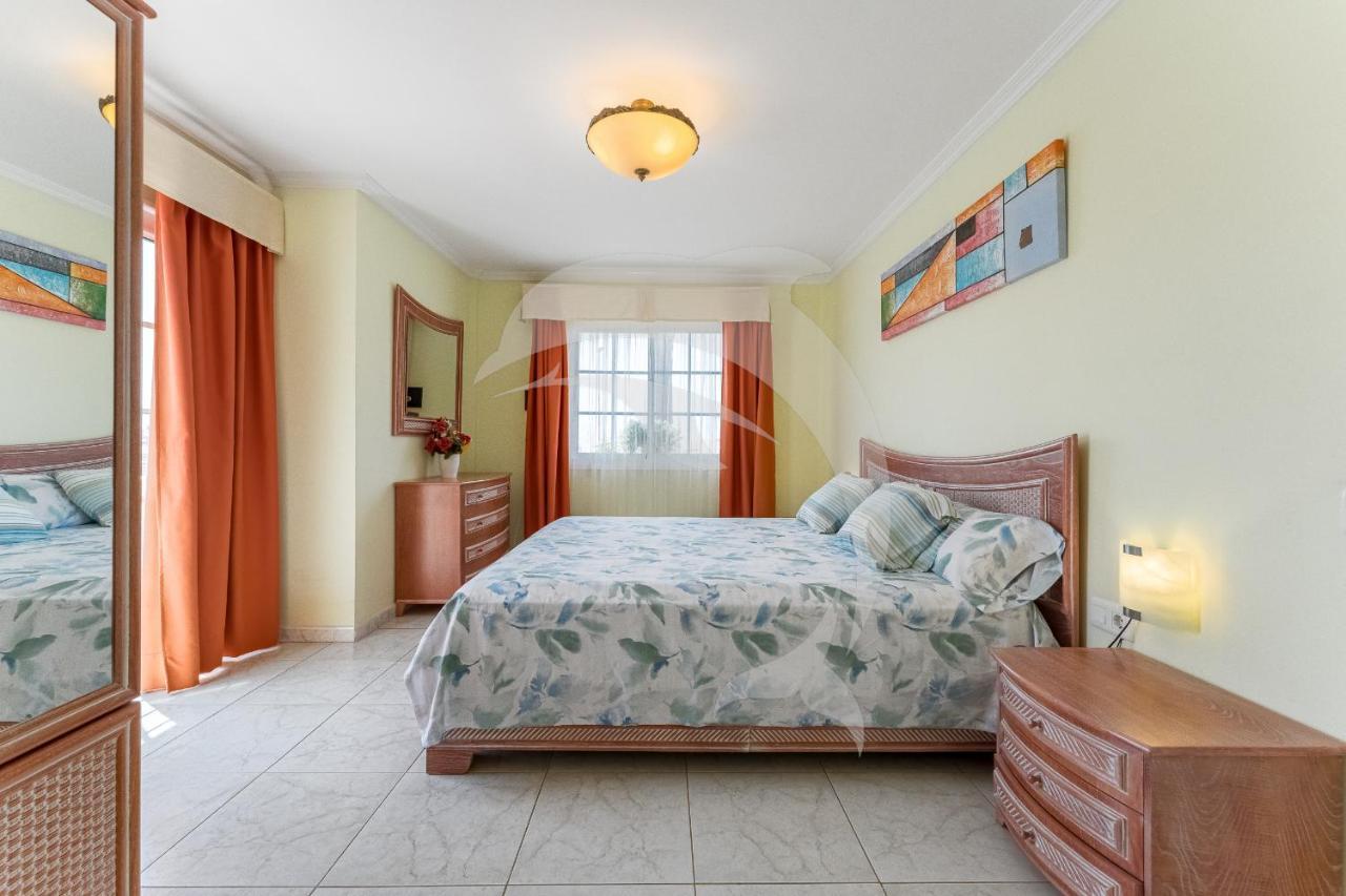 Apartamentos Los Delfines เอลเมดาโน ภายนอก รูปภาพ