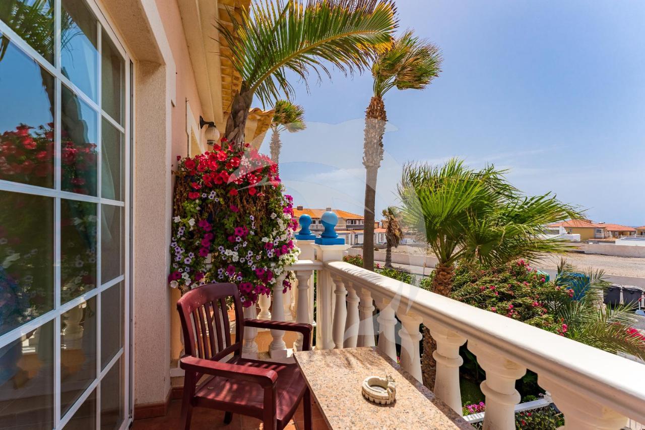 Apartamentos Los Delfines เอลเมดาโน ภายนอก รูปภาพ